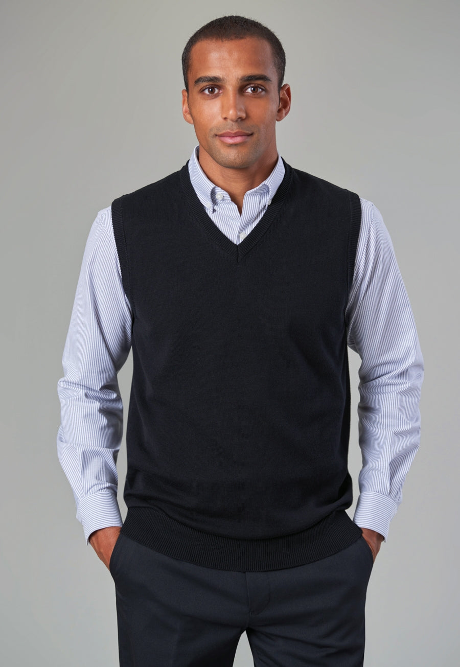 Brook Taverner Detroit V-neck Slipover in Black, image 4