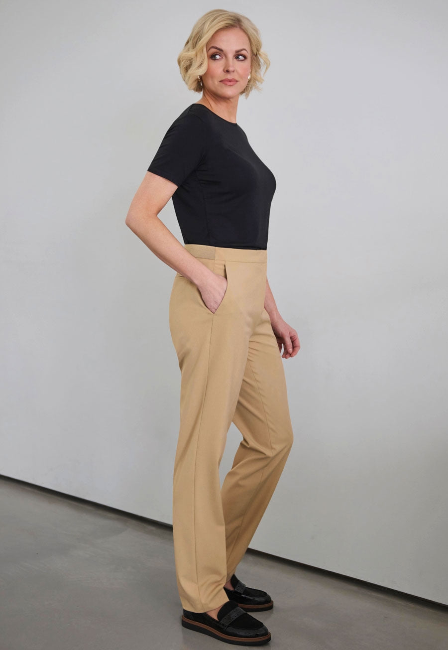 Brook Taverner Eleanor Trouser in Sand, image 3