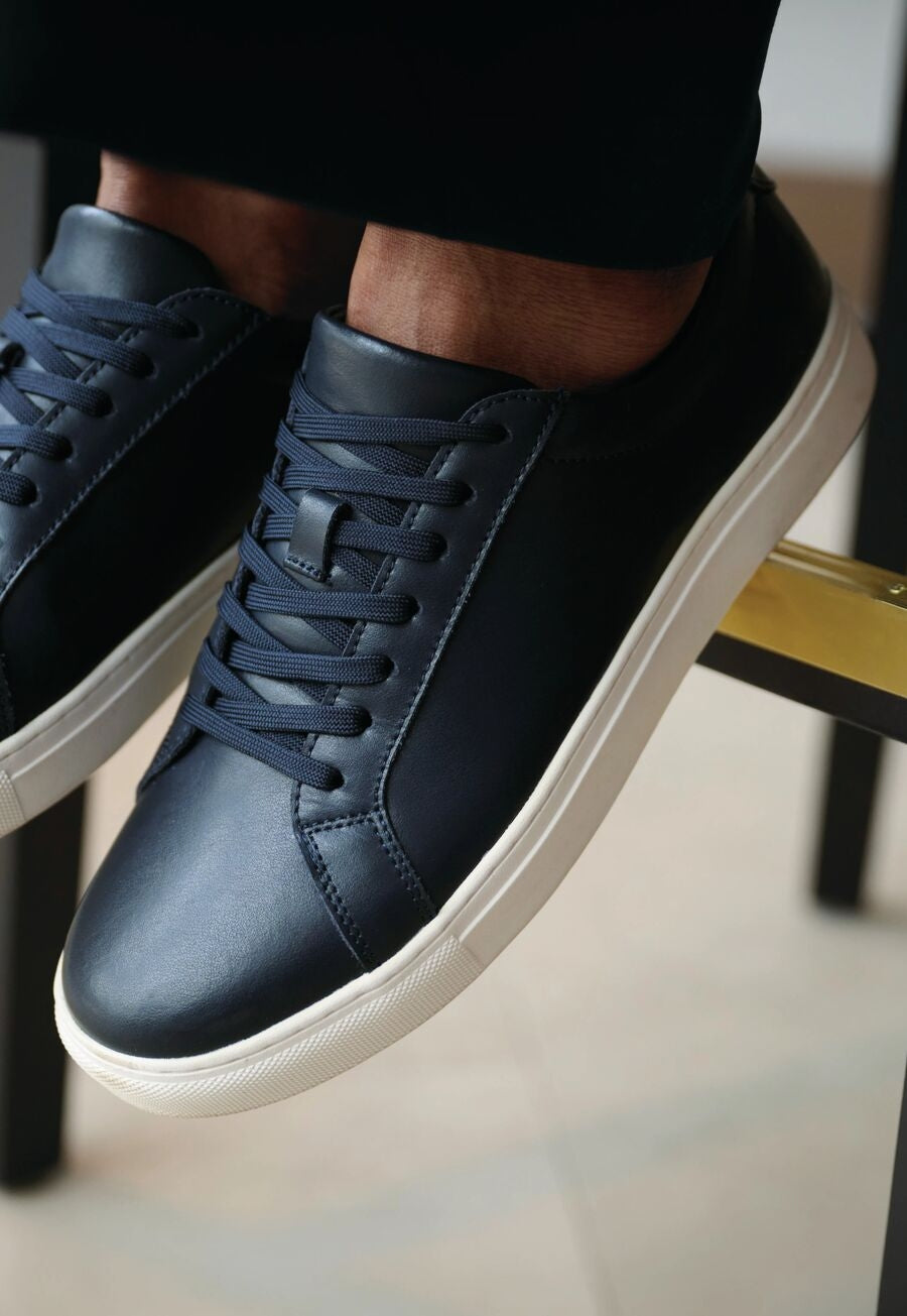 Brook Taverner Elsa Trainer, image 2