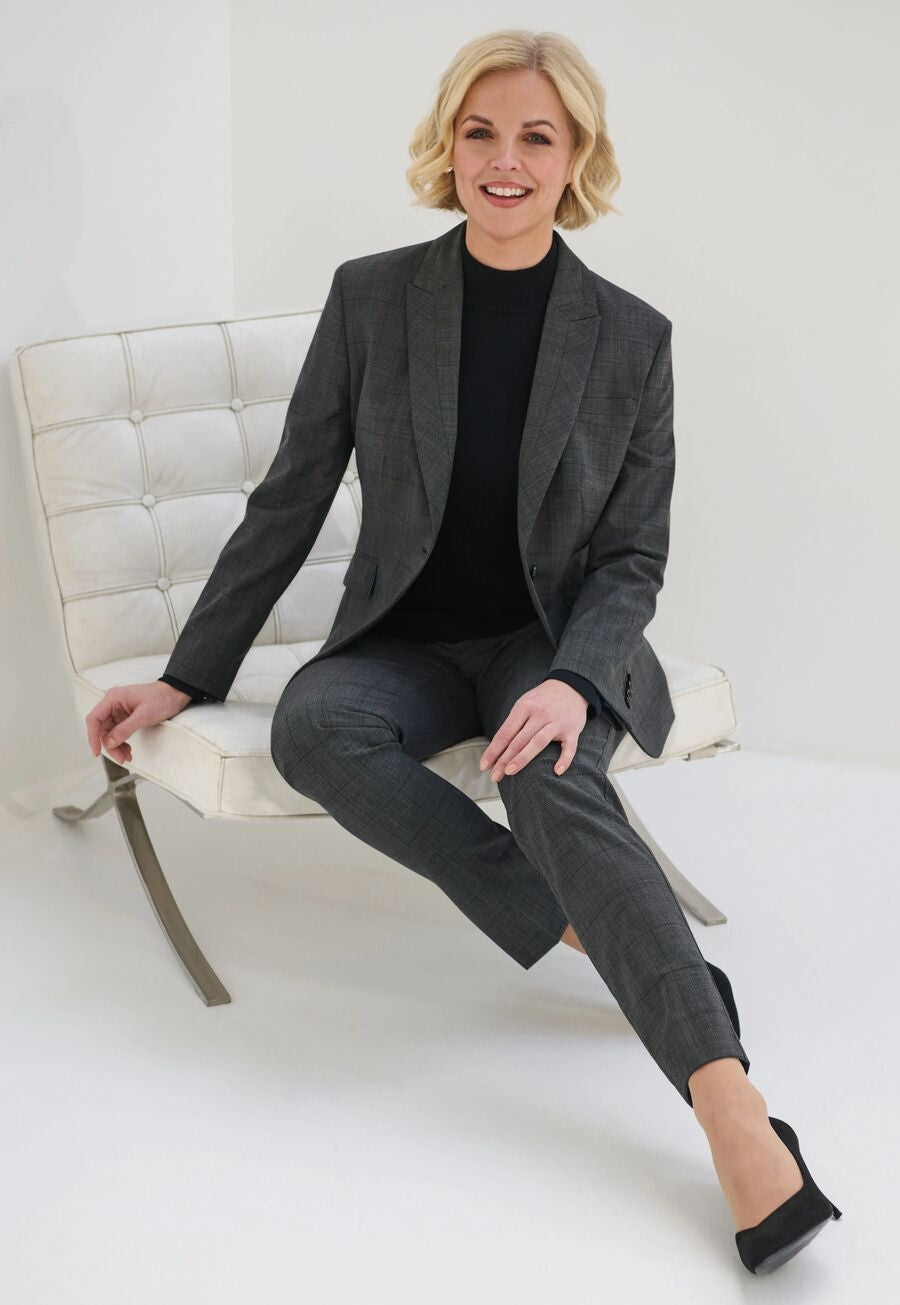 Brook Taverner Golden Turtleneck Jumper in Black, image 8