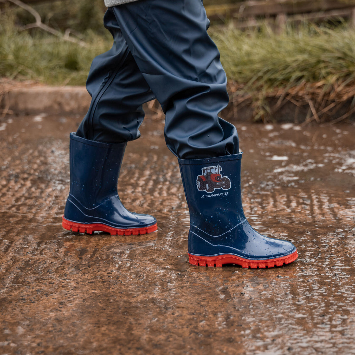 Xpert Swampmaster Junior Tractor Wellington Boot Navy/Red, front view
