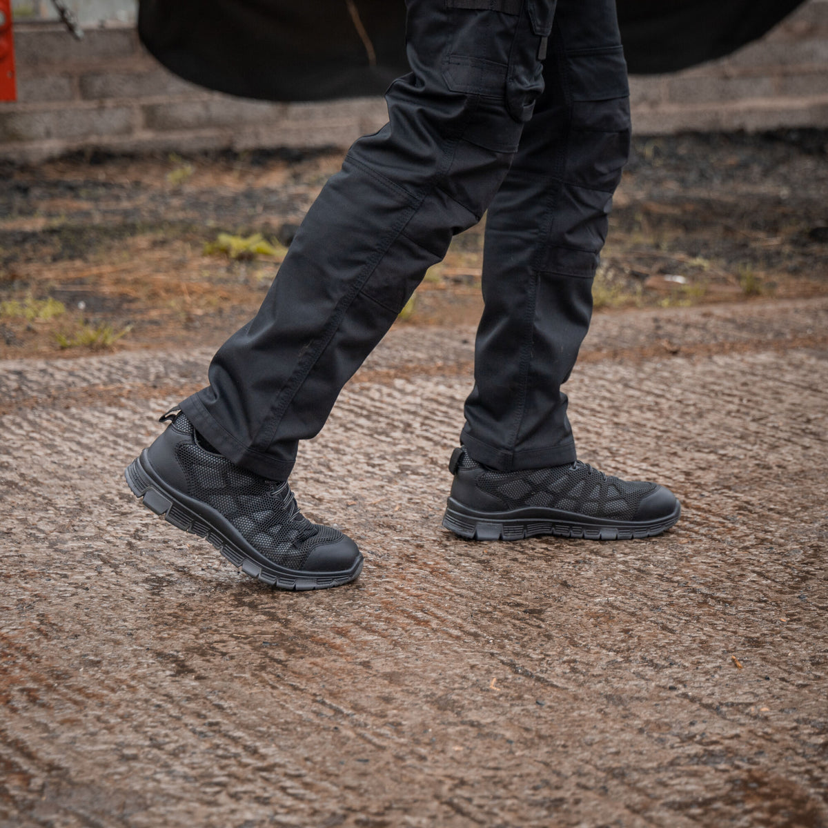 Xpert Core Xpert Charge S3L Safety Trainer Black/Grey, front view