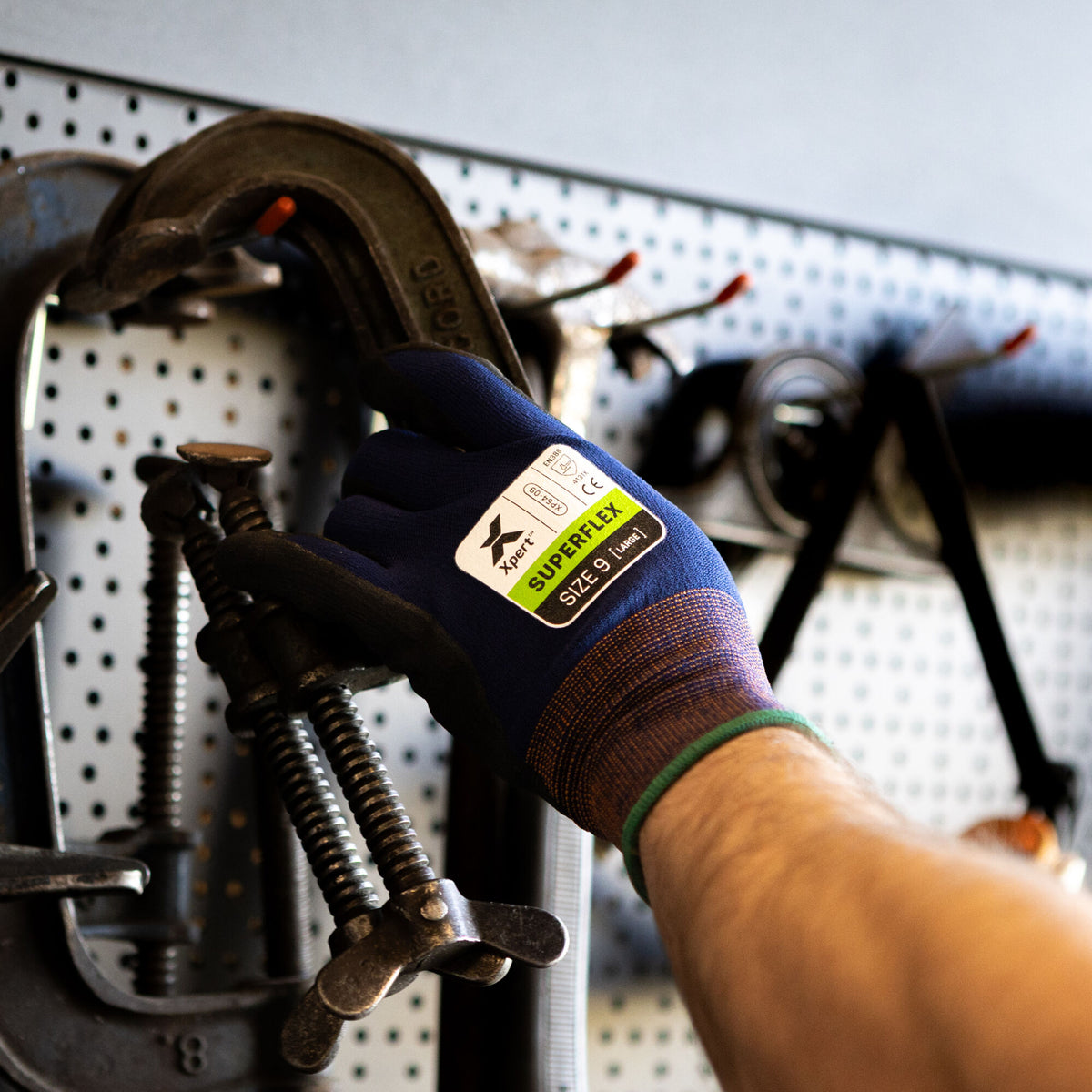 Xpert Core Superflex Dexterous Nitrile Palm Glove Navy/Black, front view