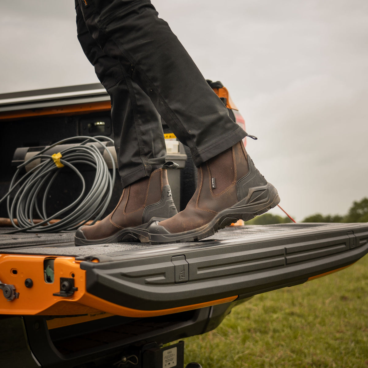 Xpert Pro Hutton S3L Safety Dealer Boot Brown, front view