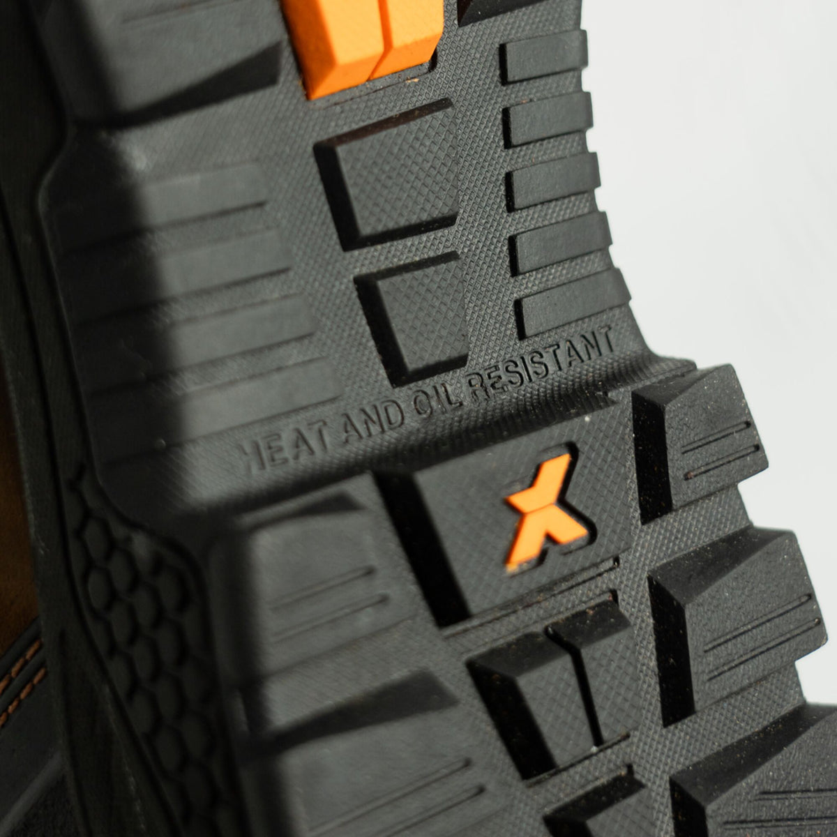 Xpert Pro Raptor Waterproof S7L Safety Boot Brown, front view