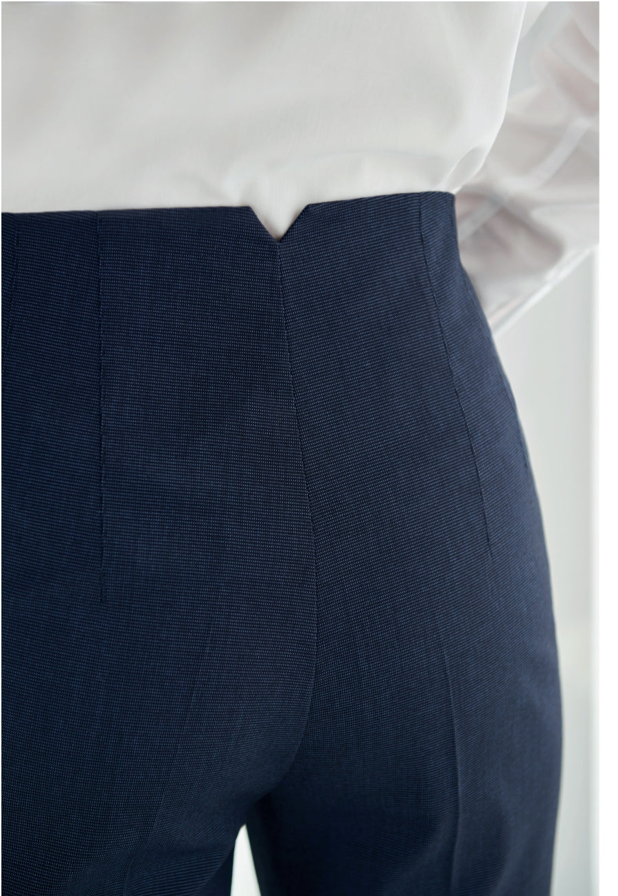 Brook Taverner Rosalind Trouser in Navy, image 7