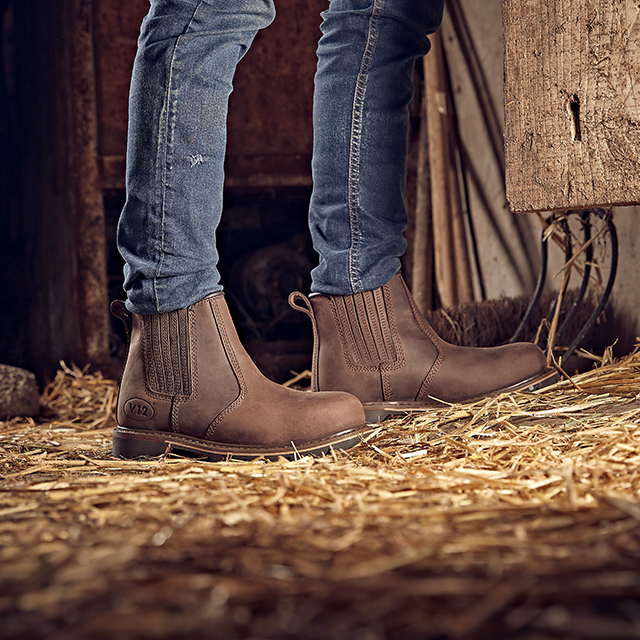 V12 Rawhide V1231 SBP HRO safety boot in Brown – 2