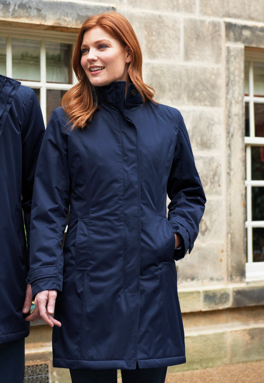 Brook Taverner Washington Raincoat in Navy, image 3